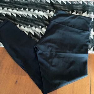Luluemon Leggings size 12